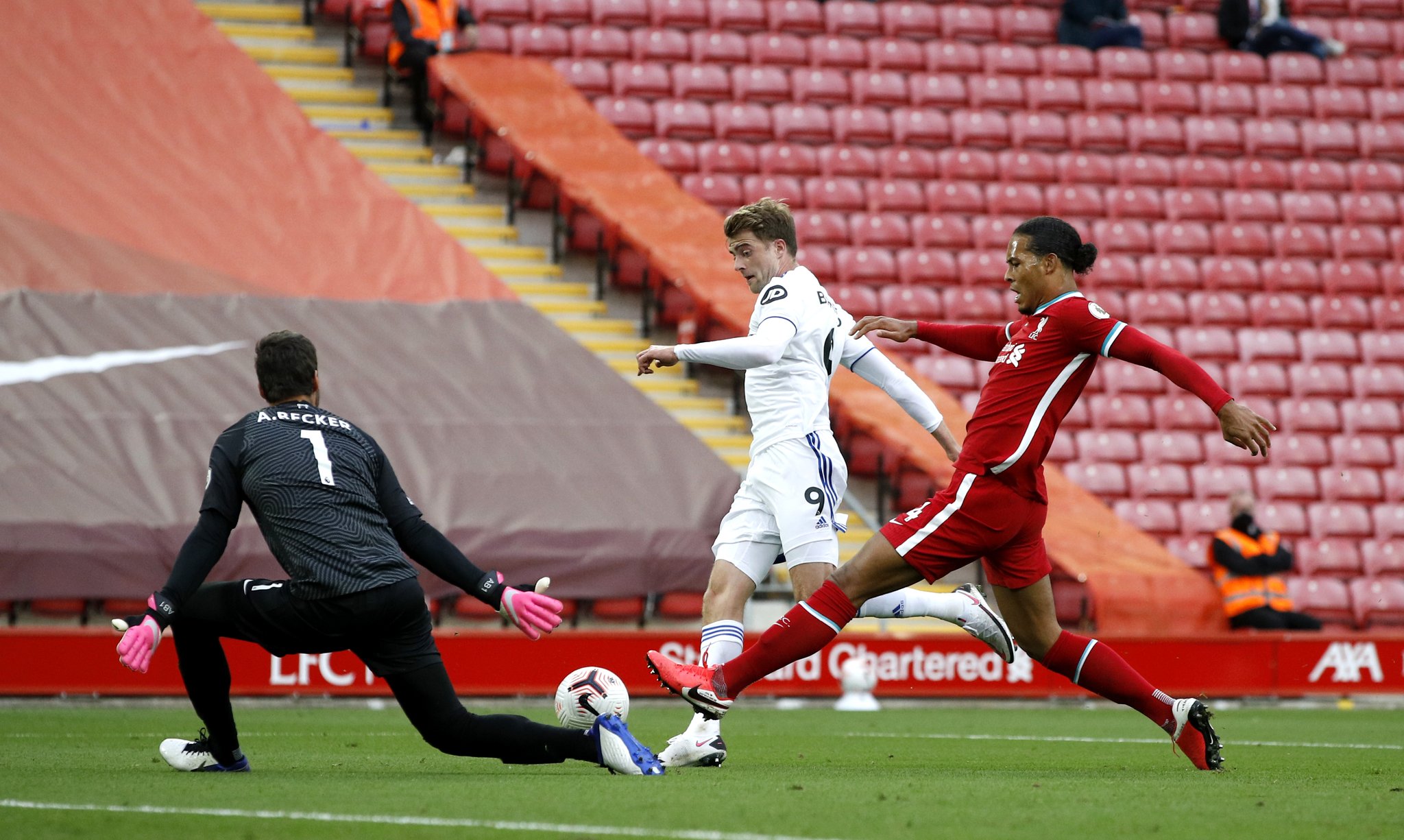 尾隊要忍受 尾隊要忍受