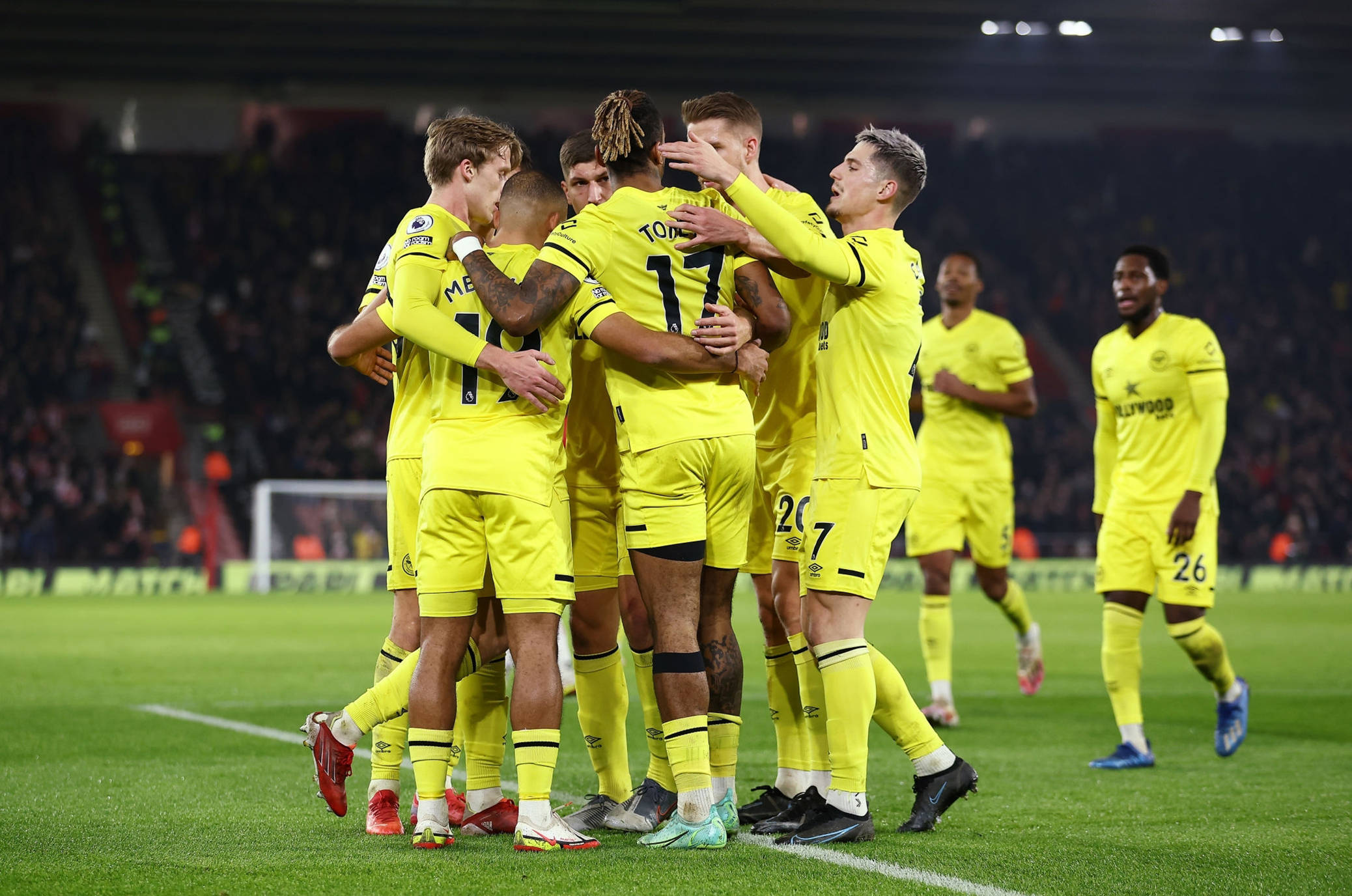 甲赛场上不 甲赛场上不